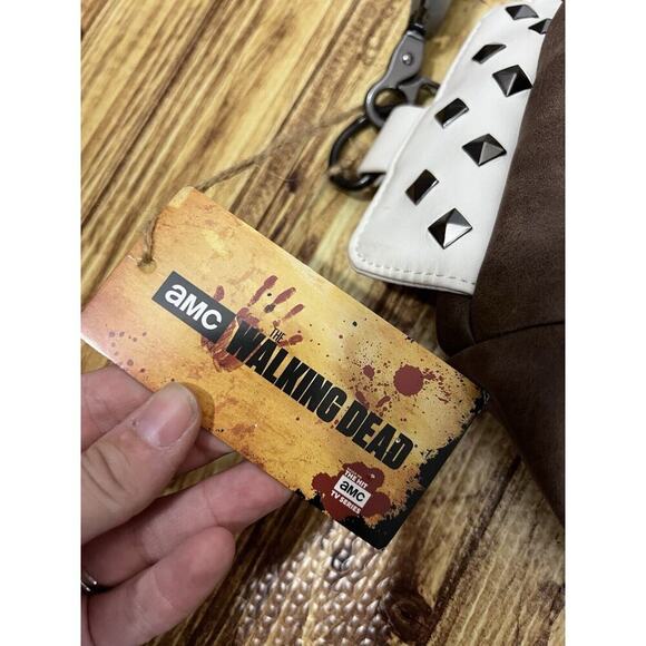 The Walking Dead - Michonne Faux Leather Sling Bag NWT - Picture 9 of 16